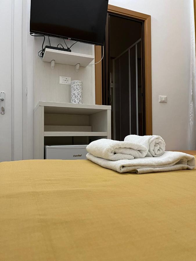 Hotel Villa Costa チェッレ・リーグレ エクステリア 写真